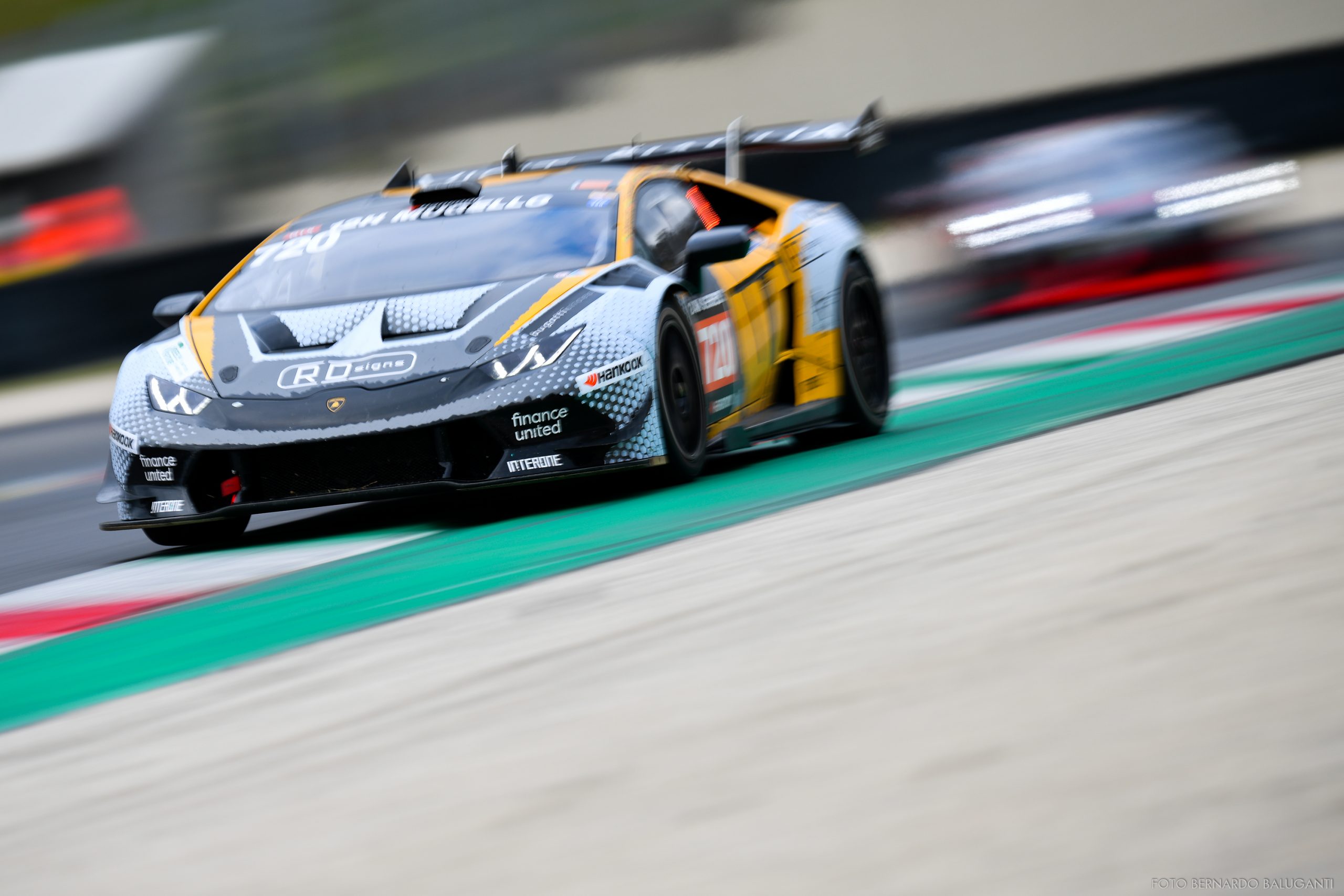 24H series Lamborghini